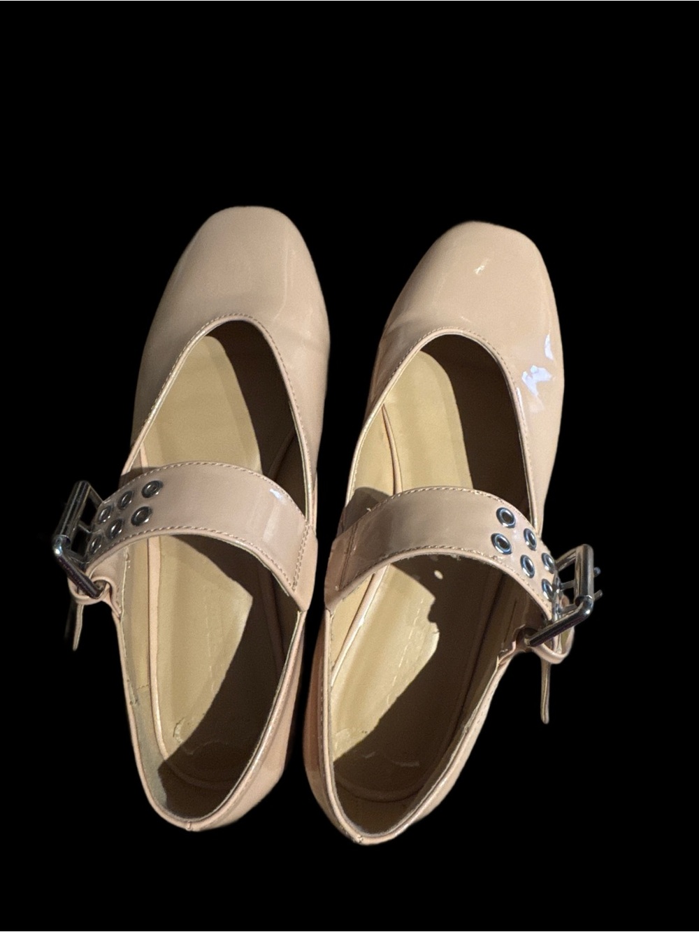 Joe Fresh Women’s Size 7 Nude Patent Mary Jane Ballet Flats with Buckle Strap. - Picture 2 of 3